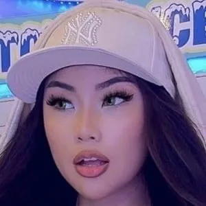Rachelle Ruth