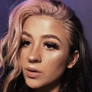 Poppy Mead