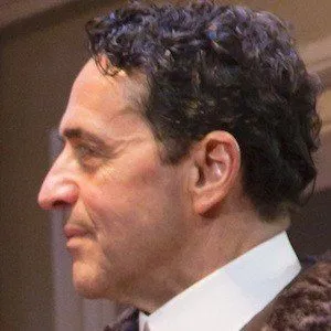 Stephen Schnetzer