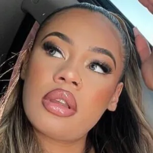 angelinaaterese