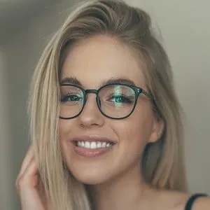 Gabby Thomas (Model)