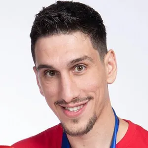 Giannoulis Larentzakis