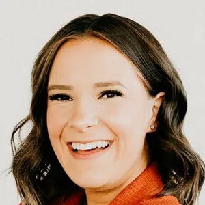 Sara Nelson
