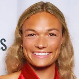 Anna Hall