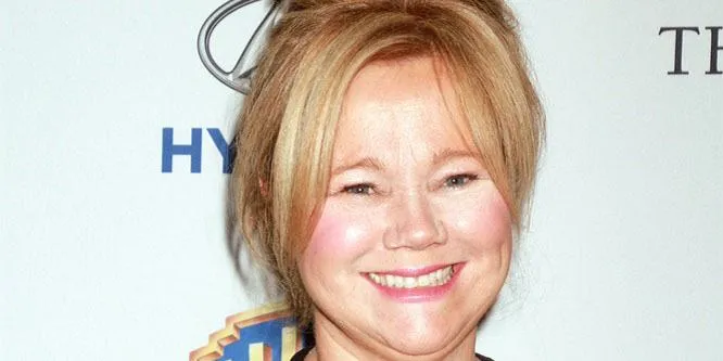 Caroline Rhea