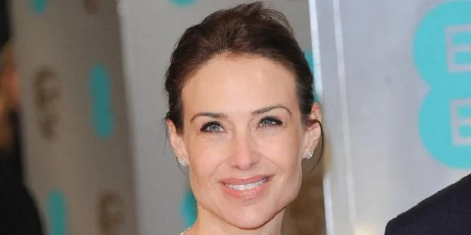 Claire Forlani