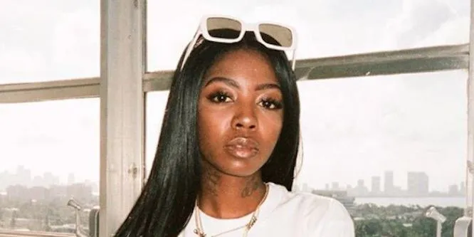 Siobhan Bell