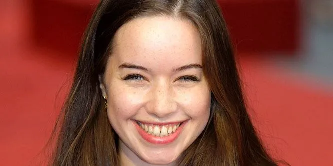 Anna Popplewell