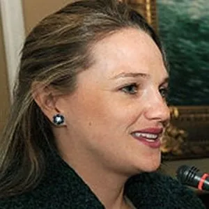 Luciana León (Politician)