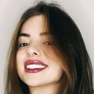 Aline Simões