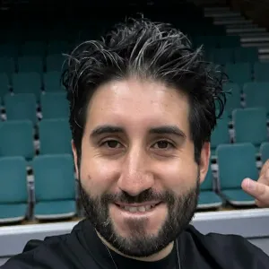 Andrés Bravo