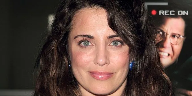 Alanna Ubach