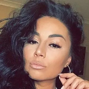 Sunni (Radio Host)