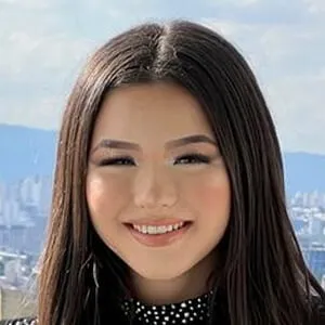 Bella Dias