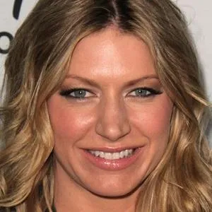 Jes Macallan