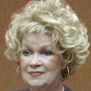 Sue Raney