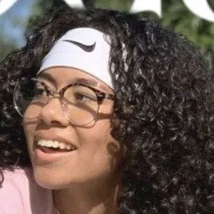 Nisawithcurlss