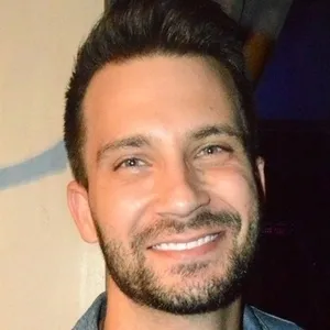 Mitchell Lee