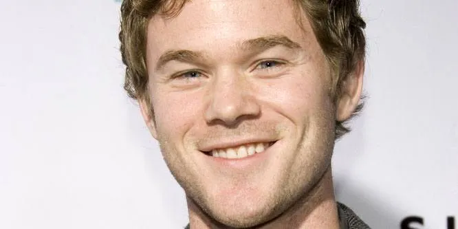 Aaron Ashmore
