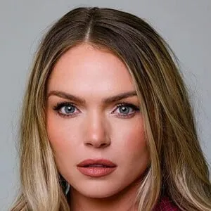 Chari Hawkins