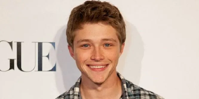 Sterling Knight