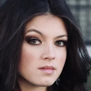 Cora Isabel