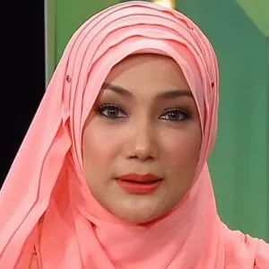 Erra Fazira