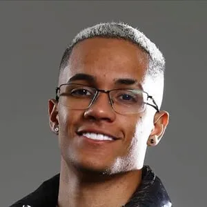MC Tairon