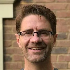 Leigh Ellis