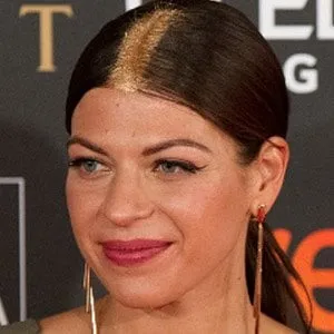 Thais Blume