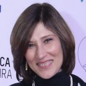 Beth Goulart