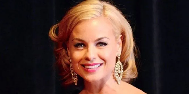 Jessica Collins