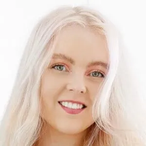 Holly Jade