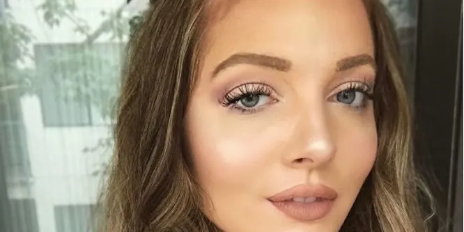 Olivia Lane (TikTok Star)