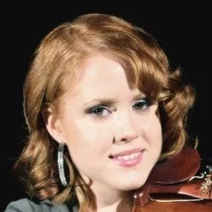 Natalie Taylor (Bassist)