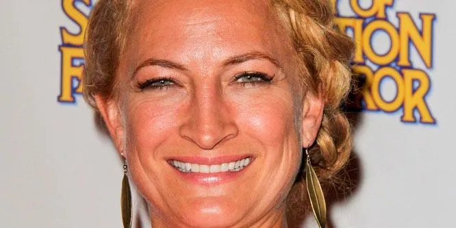 Zoe Bell