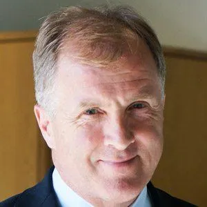 Hugo MacNeill