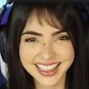 Nyvi Estephan