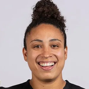 Letícia Izidoro