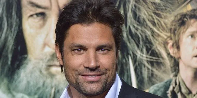 Manu Bennett