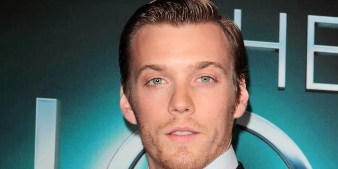 Jake Abel