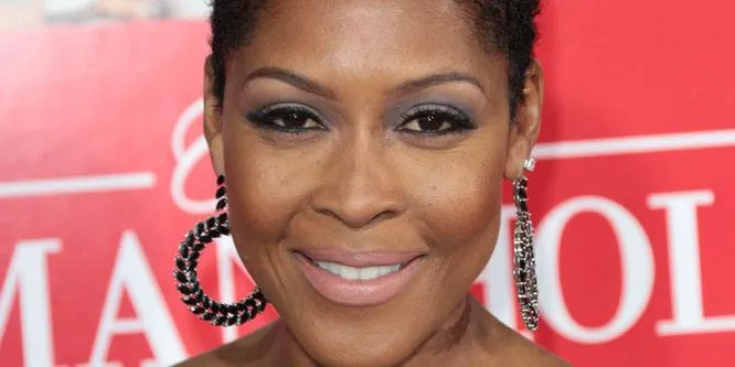 Monica Calhoun