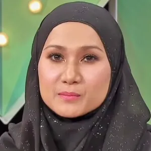 Amy Mastura
