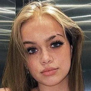 Presley Walker (TikTok Star)