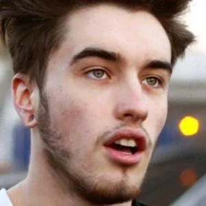 CharlieVlogs