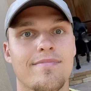 Riley Lemon