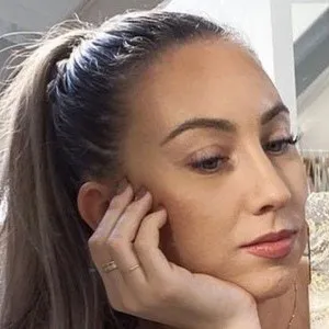Esra Lakap