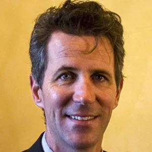 Tom Sullivan (Basketball Coach)