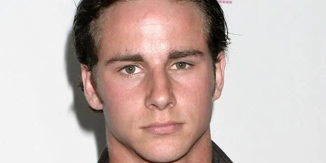 Kelly Blatz