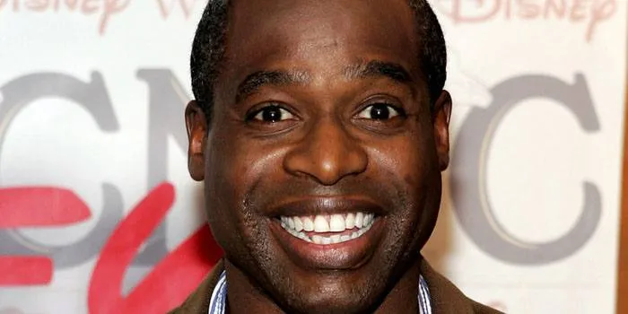 Phill Lewis